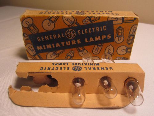 Box Of 5 GE General Electric 1477 GE1477 Miniature Light Bulb Lamps Screw Base