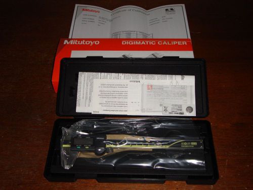 Mitutoyo Electronic Caliper with Certificate of Calibration, 500-196-30