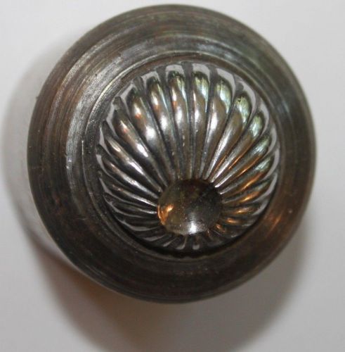 Vintage Jewelry Master Hob Hand Engraved Ribbed Shell Stamping Tool Hub Die