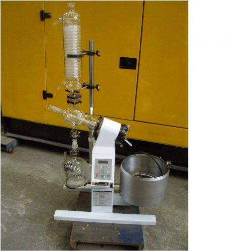 Yamato Scientific RE-71 10 Liter Rotary Evaporator w/Bath and Glassware