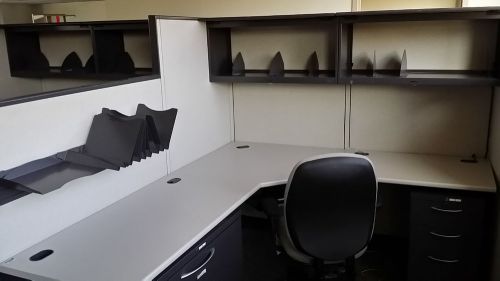 (24) nice cubicles 6x7 with storage wholesale pricing for sale
