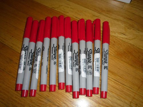 New ! 12pk  sharpie ultra fine permanent markers red 37122 for sale