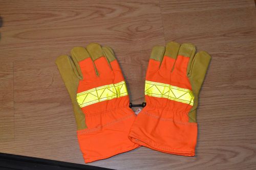 REFLECTIVE INSULATED WORK GLOVES - XL**