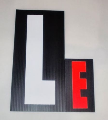 Black Sign Letters - Qty 220 – 110 16&#034; WHITE &amp; 110 8&#034; RED Letters W/Free Track