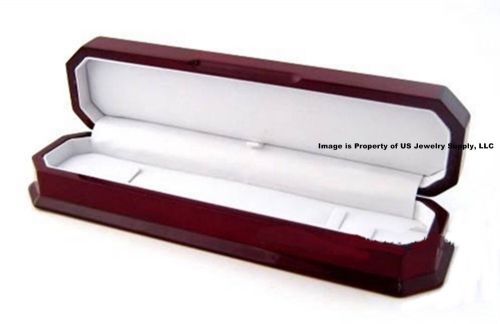 1 Elegant Cherry Wood  Bracelet Jewelry Display Gift Box