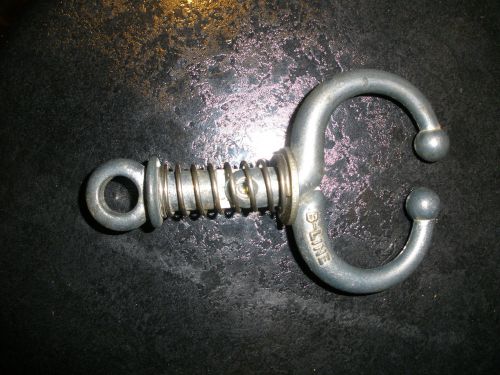 B-Line Spring Loaded Bull Nose Ring With Tether Loop - Nice