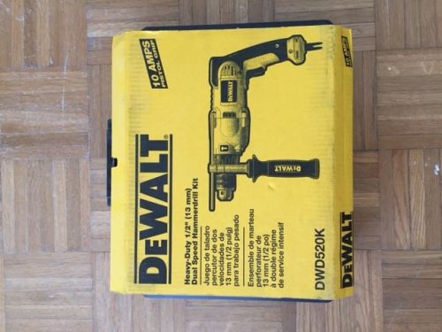 DeWALT HEAVY DUTY 1/2&#034; dual speed hammerdrill kit DWD520K