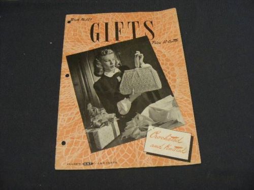 1945 Book #226 Clarks J&amp;P Gifts Knitted Book of CROCHET CROSS-STITCH