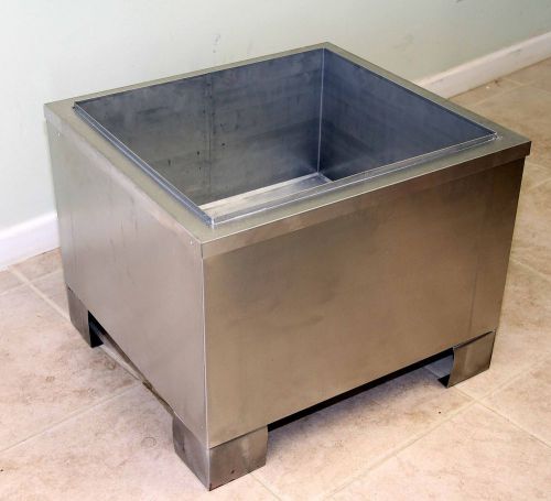 Taprite fs-2123-9ls stainless steel bar commercial ice chest 80 lbs 21x23&#034; w leg for sale
