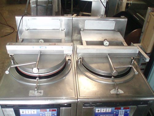 Set of 2 gas broaster 2400 pressure fryers detroit chicken fryer broasters for sale