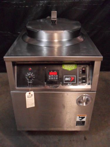 BKI model BLF-F auto lift fryer with filter system