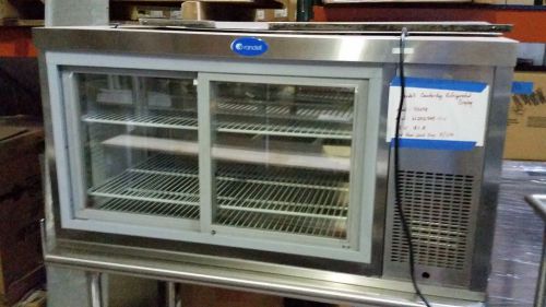 Randell 40048 Countertop Refrigerator Pass-Thru Excellent Condition