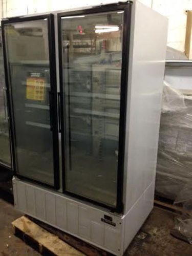 Master Bilt 2 door glass freezer