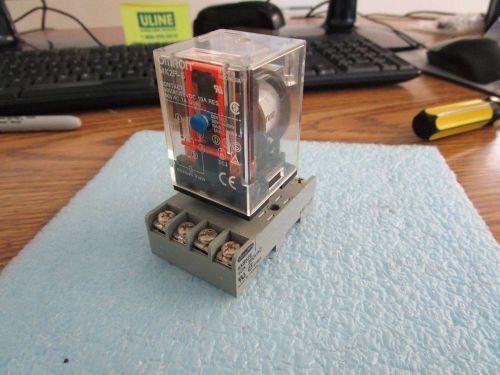 Omron Model MY2P-S Relay,  with Dayton: 5X852E Base.  250VAC / 28VDC, 10A  &lt;