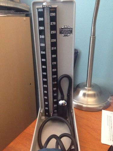 New baumanometer desk model 0320 adult calibrated v-lok for sale