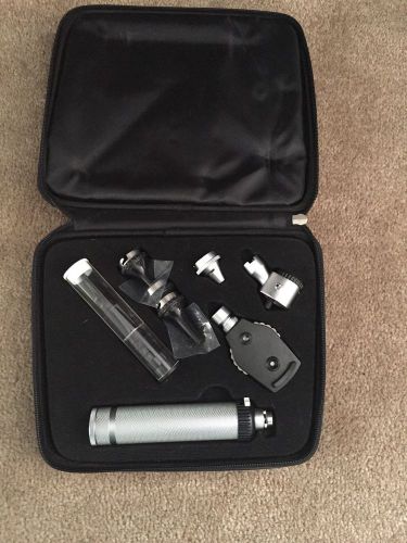 ADC Diagnostic Set Ophthalmoscope Otoscope w/ Case