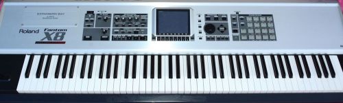 Roland Fantom-X8 Keyboard 88-Key Sampling Workstation