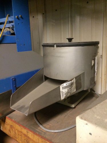 1 cubic foot round hopper feeder 115v with lexan cover. for sale