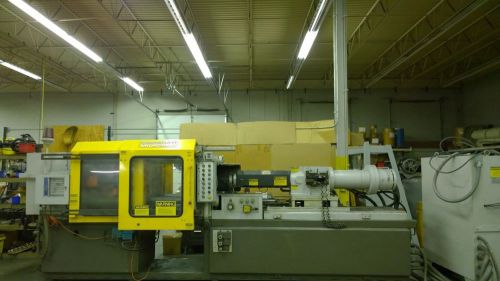 Cincinnati Milacron 200 Ton Injection Molding Machine