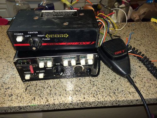 Code 3---3892L6 Light Controller Amplifier SwitchBox w/Arrowstik Controller