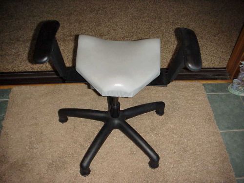 Pettibon wobble chair w/arms chiropractic physical therapy rehab excellent !! for sale