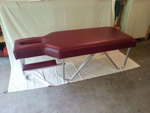Adjusting/Therapy Chiropractic table