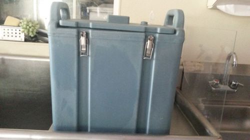 .cambro insulated coffee / beverage dispenser carrier 2 1/2 gallon 250lcd for sale