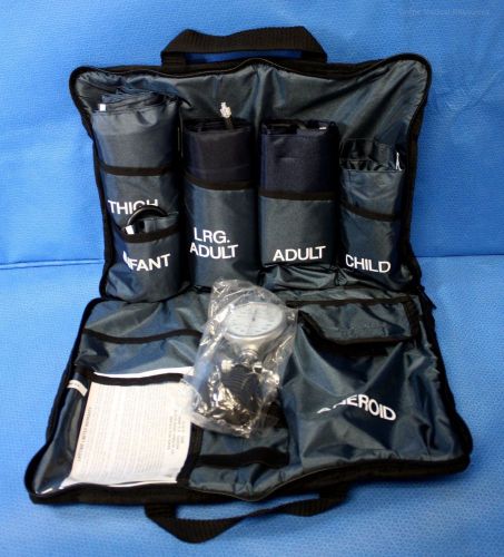 Mabis Medic-Kit5 EMT Blood Pressure Kit Palm Gauge 5 Cuffs 01-550-018 New