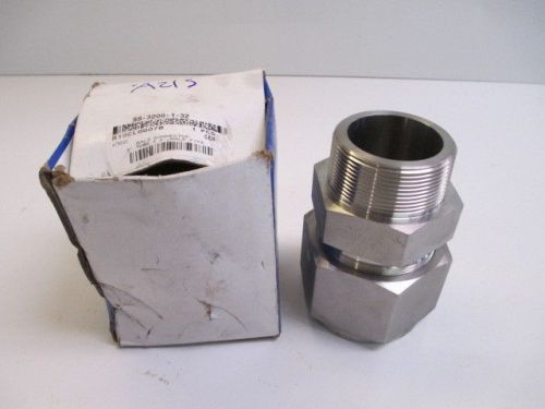 SWAGELOK 2&#034;X2&#034; MALE NPT SS-3200-1-32 CONNECTOR NEW MANUFACTURING CONSTRUCTION
