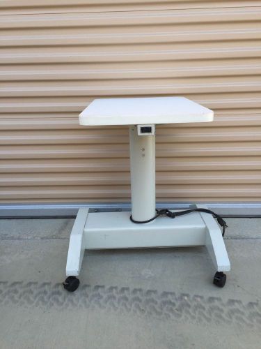 Techna Vision Power Instrument Table