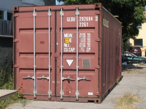 Cargo container 20 feet, shipping or Storage. Location Hollywood, California.