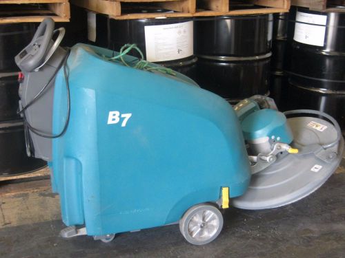 Tennant B7 Floor Scrubber w/ just 18.3 hours