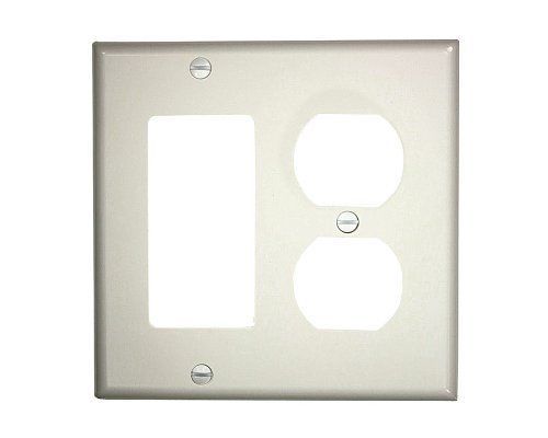 Leviton 80746-W 2-Gang 1-Duplex Decora/GFCI Device Combination Wallplate, Size,