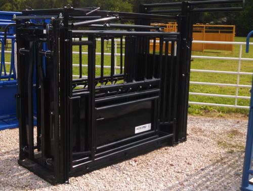 Herdpro cattle squeeze chute - auto headgate for sale