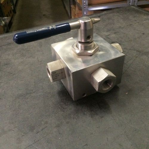 Ipt trunnion style ball valve bvh4-6nf-6nf-6nf-6nf  new for sale
