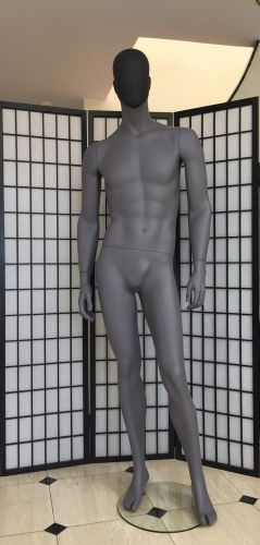 Fiberglass Grey Male Mannequin Egghead Full Body Retail Fashion Clothes Display