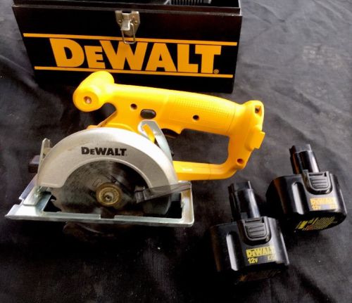 Dewalt 12V DW930 Circular Trim Saw , 2 Batteries And Charger W/ Case &amp; Freebies