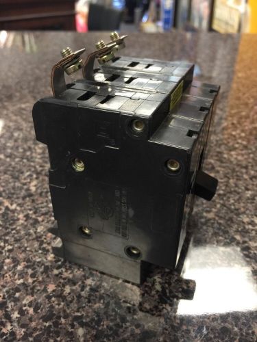 Square D EHB34030 breaker Tested 100% Works Great