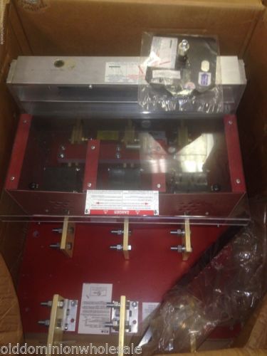 New Eaton Q203B Bottom Feed PRINGLE BOLTED PRESSURE CONTACT SWITCH 2000A