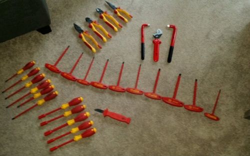 WIHA 30 piece Insulated Tool Set BRAND NEW SALE.