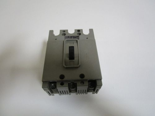 ITE CIRCUIT BREAKER 20AMPS HE3B020 (AS PICTURED-CHIPPED) RECONDITIONED *USED*