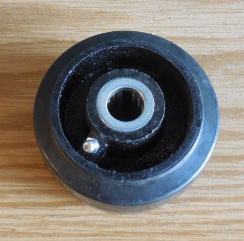 Pair  4&#034; x 2&#034; rubber caster wheel steel hub w/ 3/4&#034; needle bearing grease zerk for sale