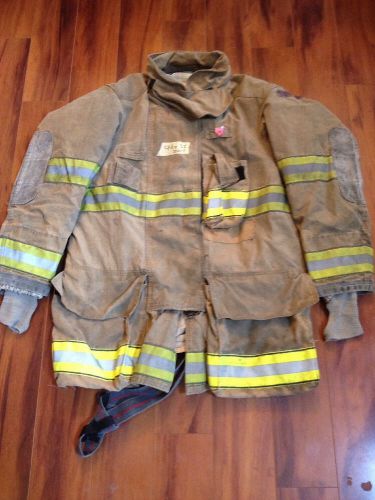 Firefighter Turnout / Bunker Gear Coat Globe G-Extreme Size 44-C X 35-L 07&#039;