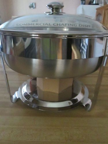 Seville Classics Commercial Chafing Dish  4 qt. 18/10 Stainless Steal Sealed NIB