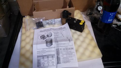 Fairchild T7800 Extended Range Electro-Pneumatic Transducer Transmitter I / P