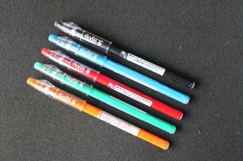 5 Colors Pilot Frixion Ball Point 0.7mm(Black Blue Green Red Orange)