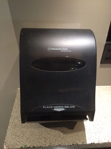 Kimberly-Clark Professional Touchless Towel Dispenser Automatic