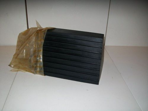 Black wheel chock, rubber, 10&#034; width, 8&#034; depth, 6&#034; height 2a092 g for sale