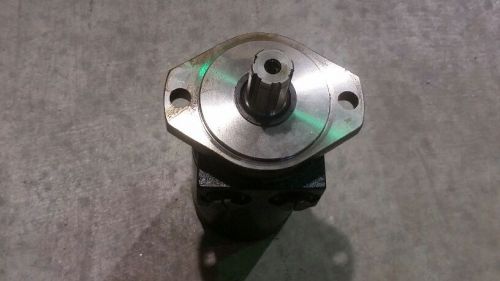 PARKER TB0330AS100AAAA Hydraulic Motor,20.0 Cu. *NEW*