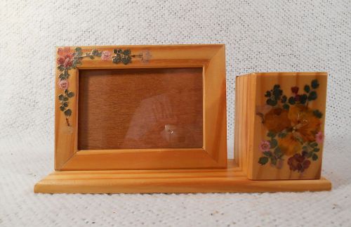 Wooden Desk Set - Picture Frame &amp; Pencil Box Combo - 9 1/2&#034; Wide x 5&#034; Tall